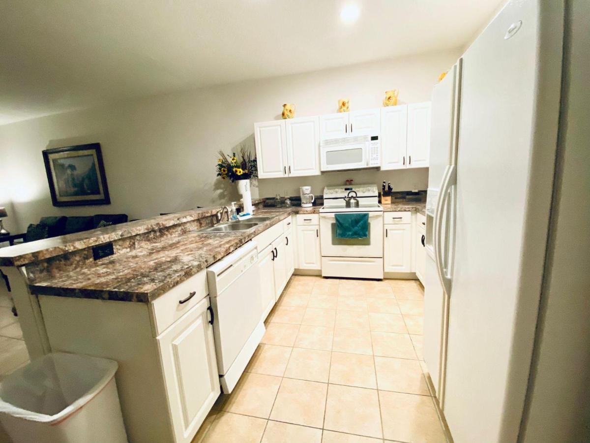 Apartamento Huge Screened Patio That Overlooks Lake Buck, Near Famous Attractions!! Orlando